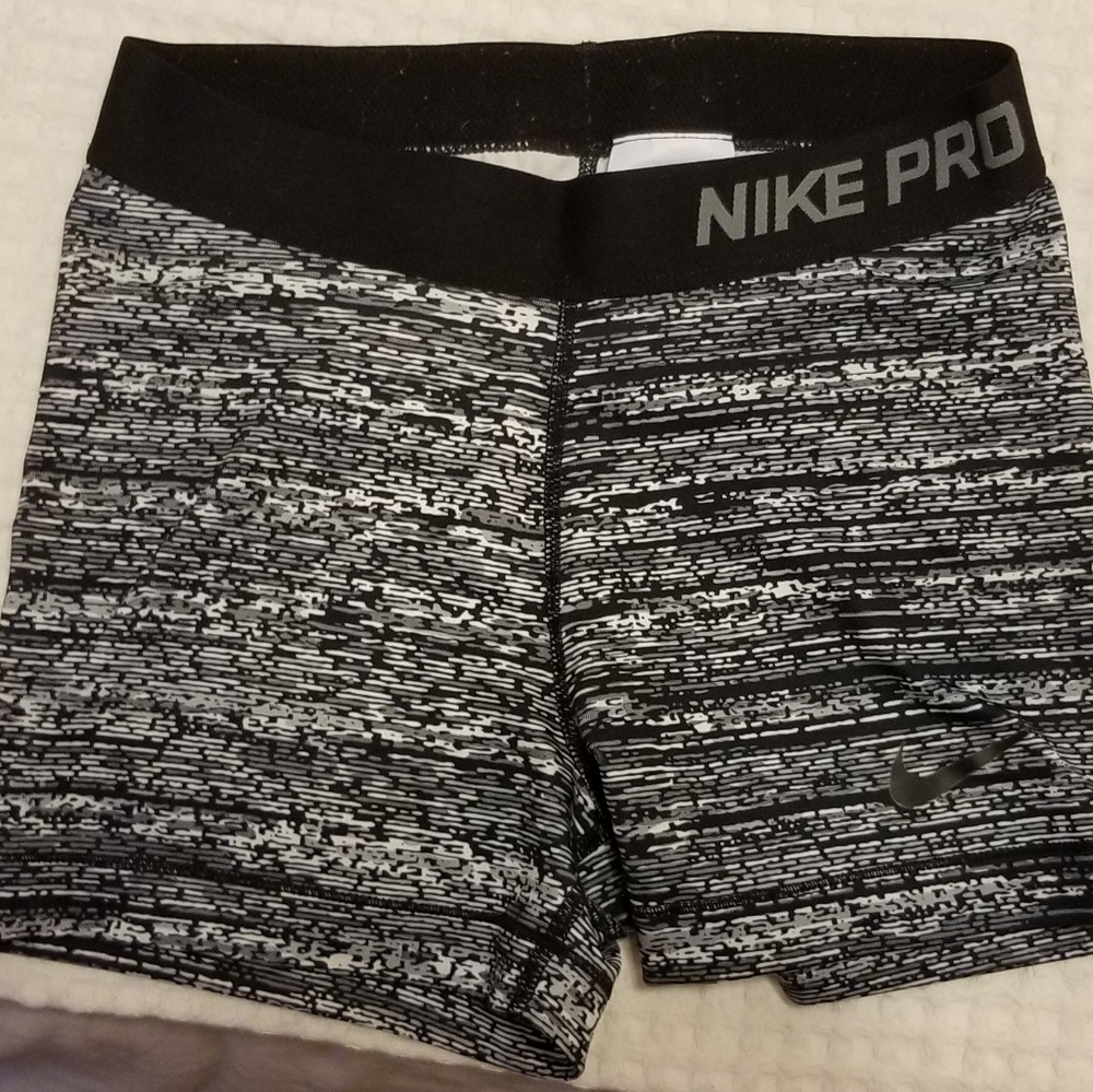 (SOLD on ebay) Small nike pro athletic shorts